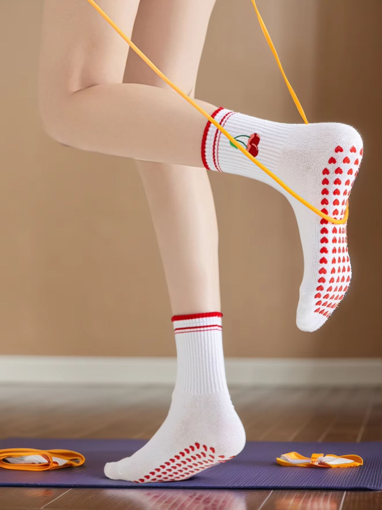 Yoga And Fitness - 1 Pasang Kaus Kaki Yoga Profesional
